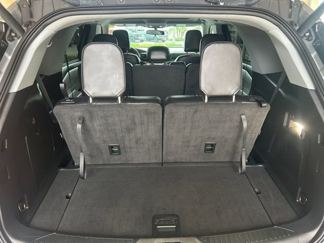 Used 2022 Ford Explorer XLT w/ Equipment Group 202A image 26