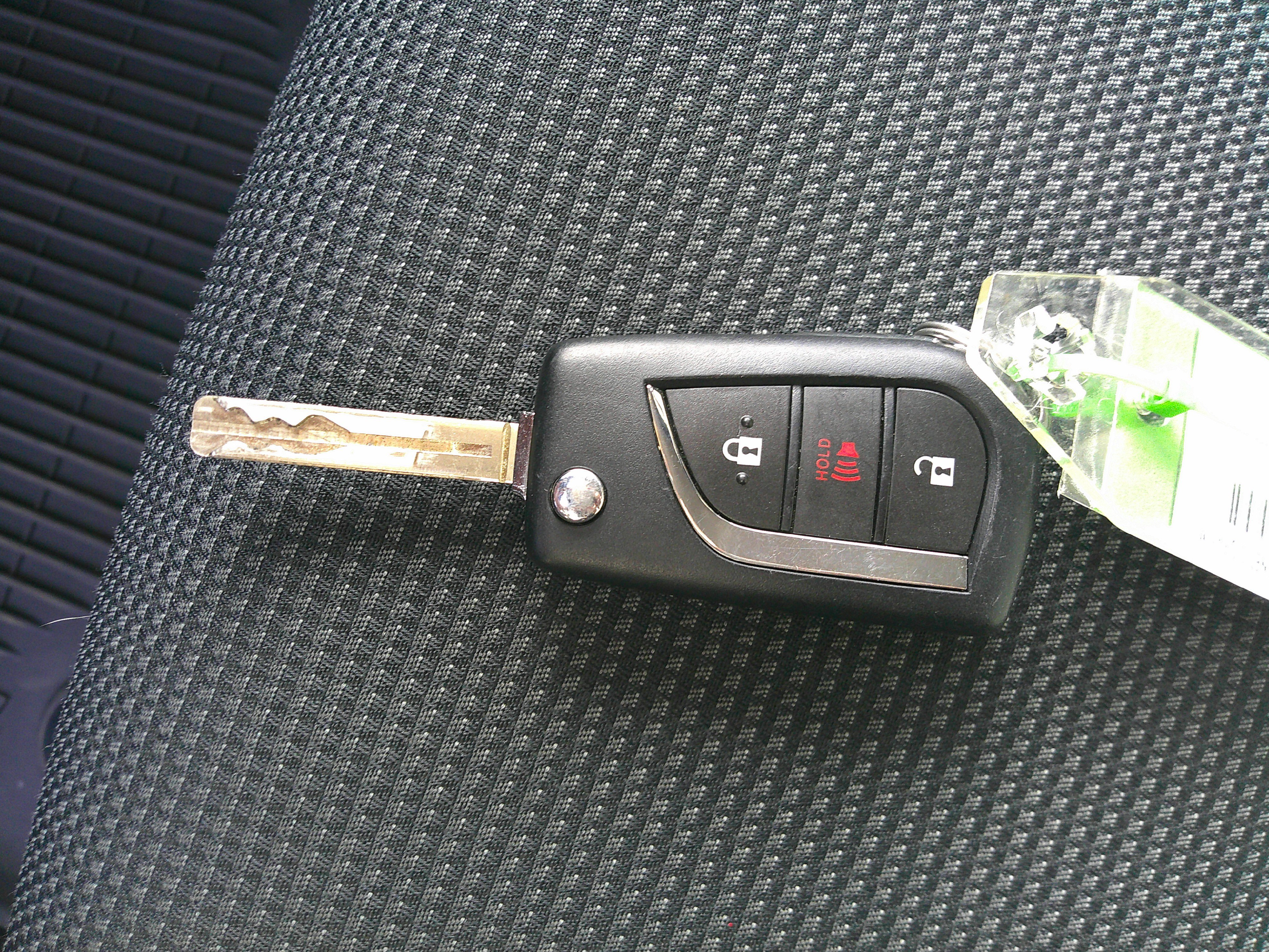 Used 2024 Toyota RAV4 LE image 37