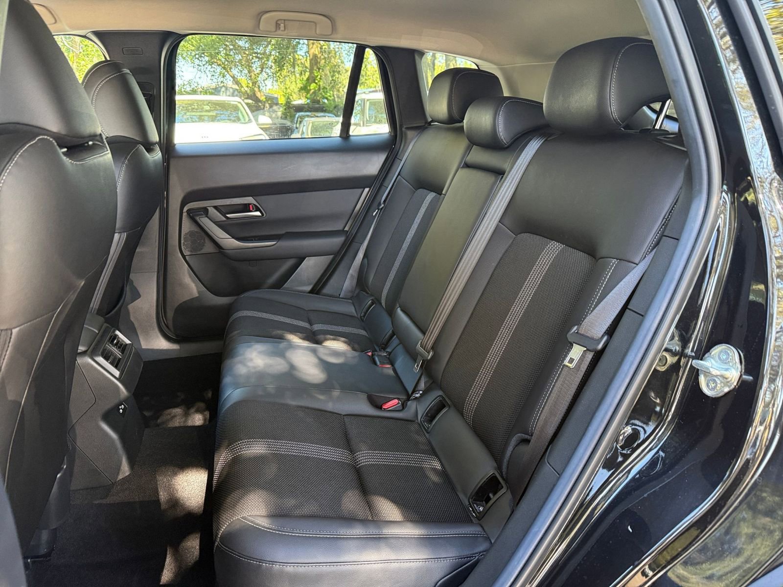 Used 2025 MAZDA CX-50 AWD 2.5 S w/ Select Package image 33