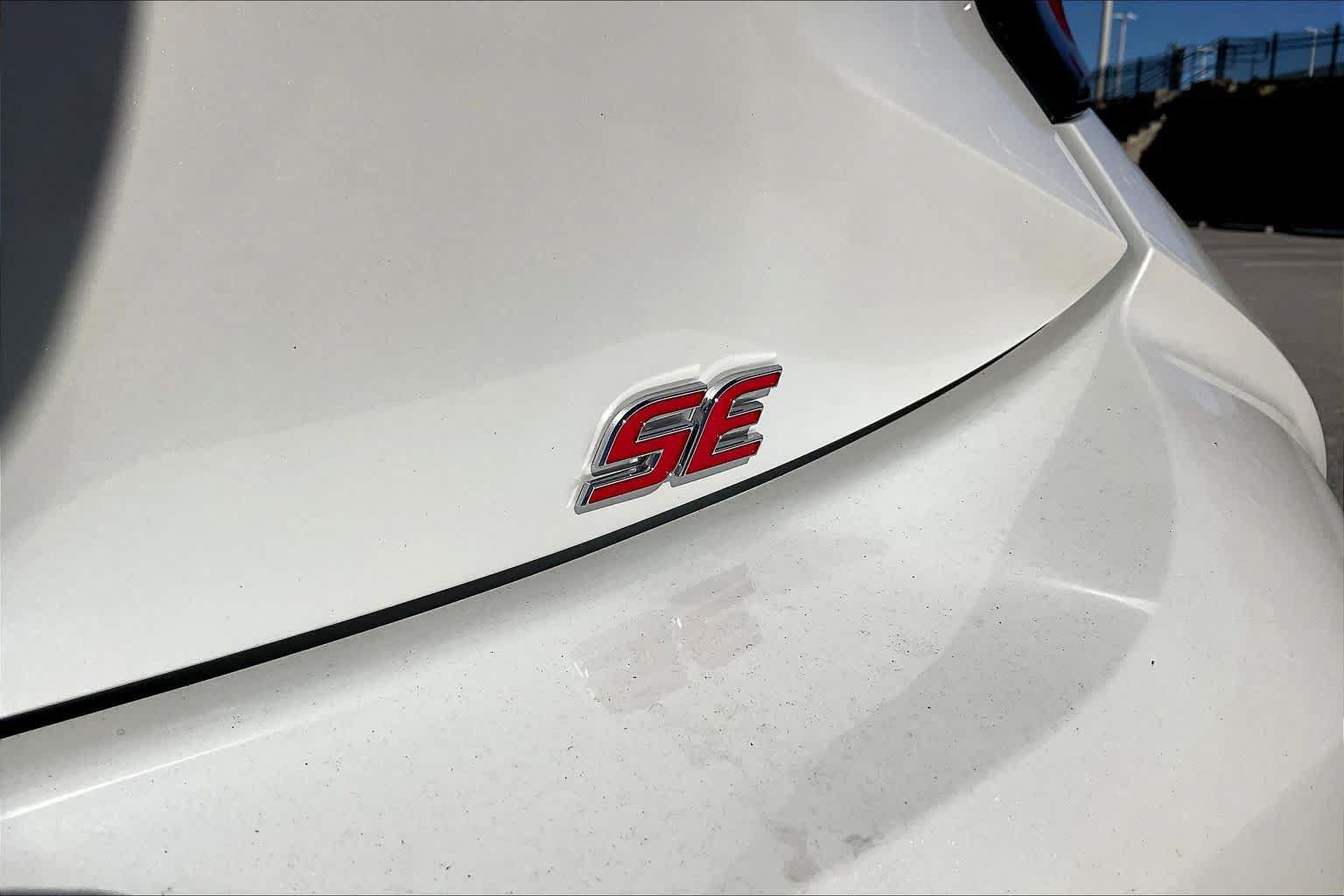 Used 2026 Toyota Corolla SE FWD image 10