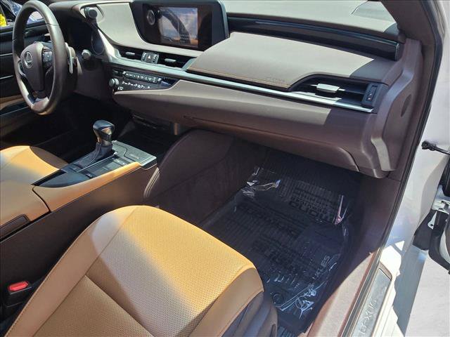 Used 2020 Lexus ES 350 w/ Accessory Package 2 FWD image 21