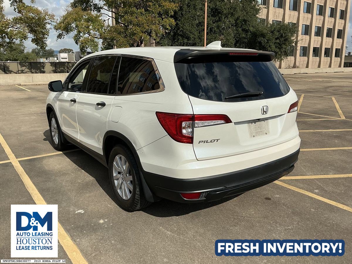 Used 2019 Honda Pilot LX image 3