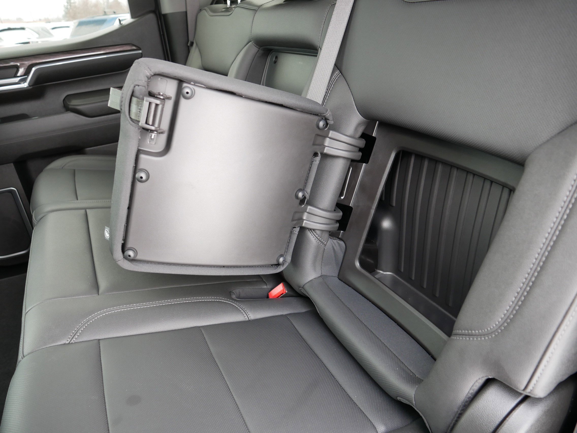 Used 2023 Chevrolet Silverado 1500 LTZ w/ LTZ Premium Package image 36