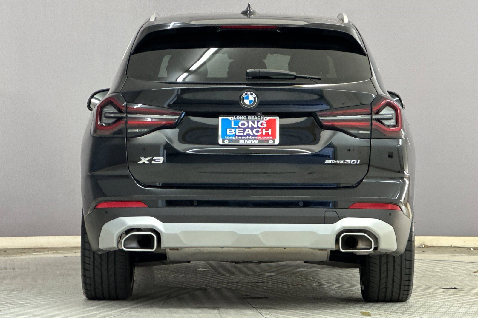Used 2024 BMW X3 sDrive30i w/ Convenience Package RWD image 9
