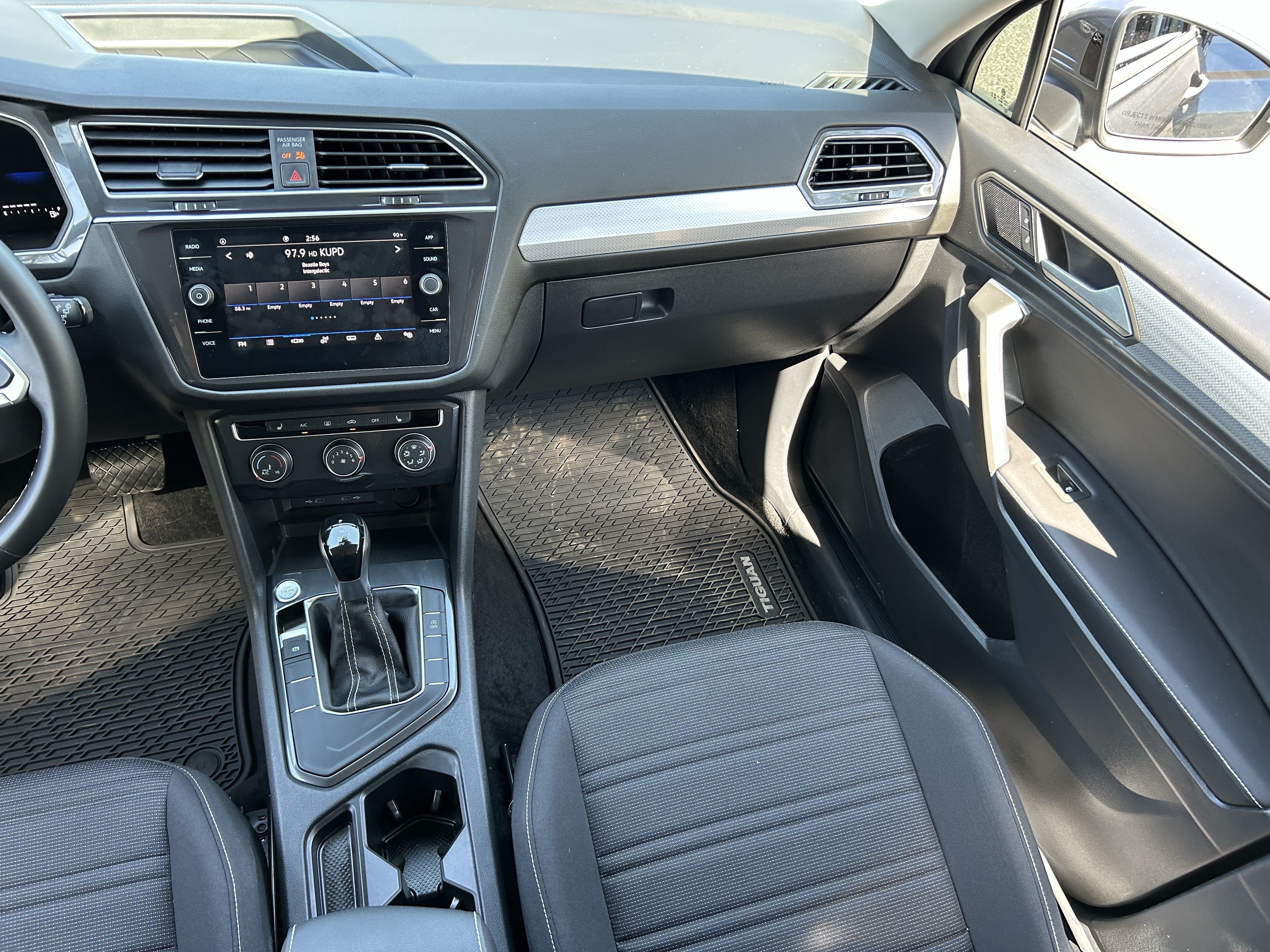 Used 2024 Volkswagen Tiguan S FWD image 14