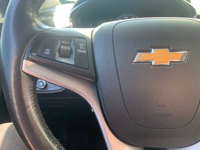 Used 2019 Chevrolet Trax LT w/ LT Convenience Package FWD image 8