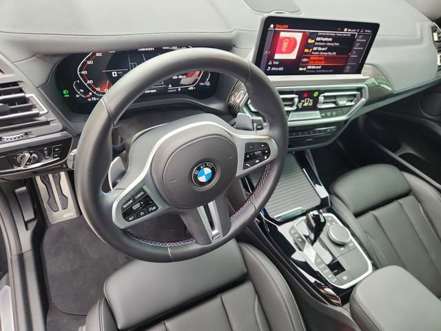 Used 2024 BMW X3 M40i w/ Parking Assistance Package AWD/4WD image 10