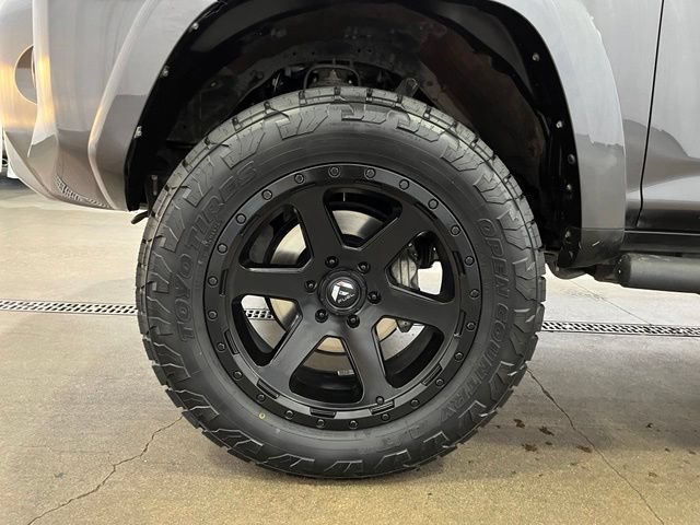 Certified 2019 Toyota 4Runner TRD Off-Road Premium AWD/4WD image 25