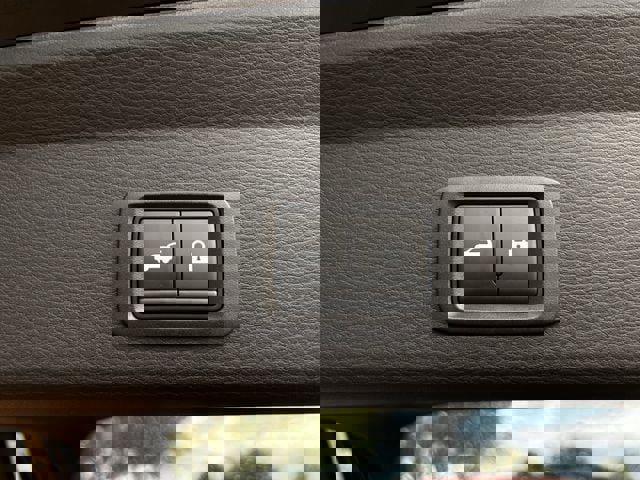 Used 2026 Mitsubishi Outlander SE image 35