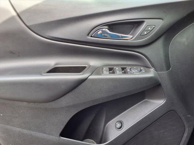 Certified 2020 Chevrolet Equinox LT w/ Driver Convenience Package image 17