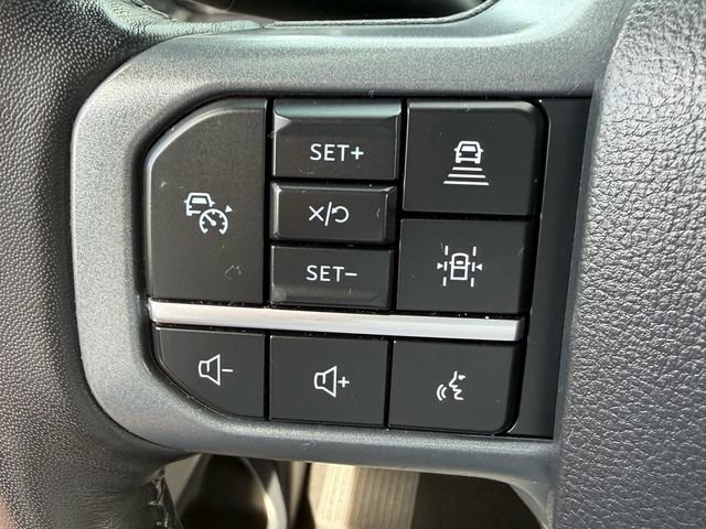 Used 2024 Ford F250 Lariat w/ Lariat Ultimate Package AWD/4WD image 29