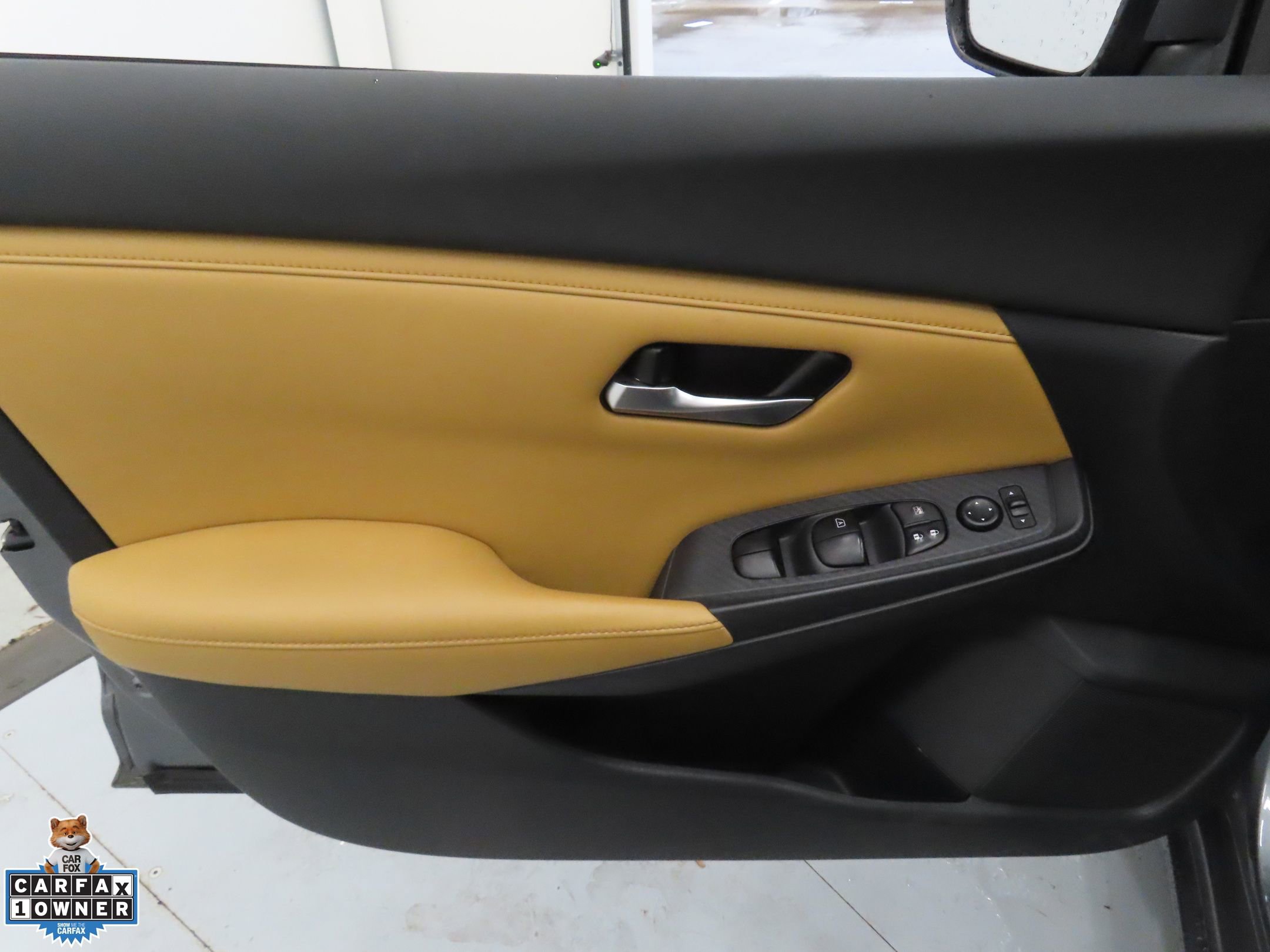 Used 2021 Nissan Sentra SV w/ SV Premium Package FWD image 10