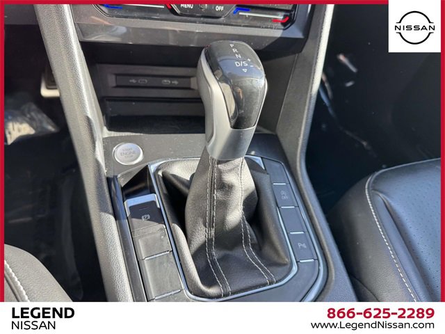 Used 2022 Volkswagen Tiguan SE R-Line image 25