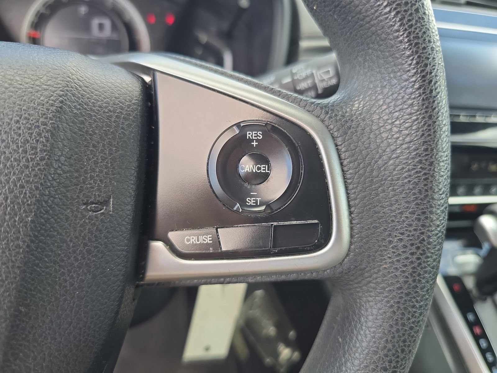 Used 2019 Honda CR-V LX image 22