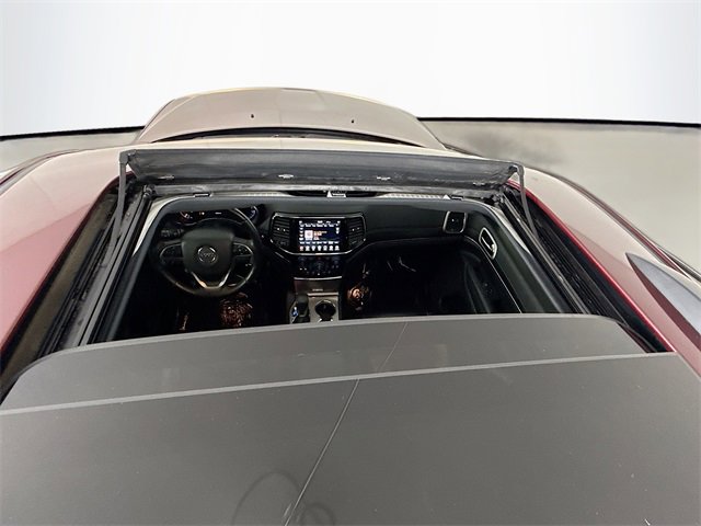 Used 2021 Jeep Grand Cherokee Limited w/ Sun & Sound Group image 22