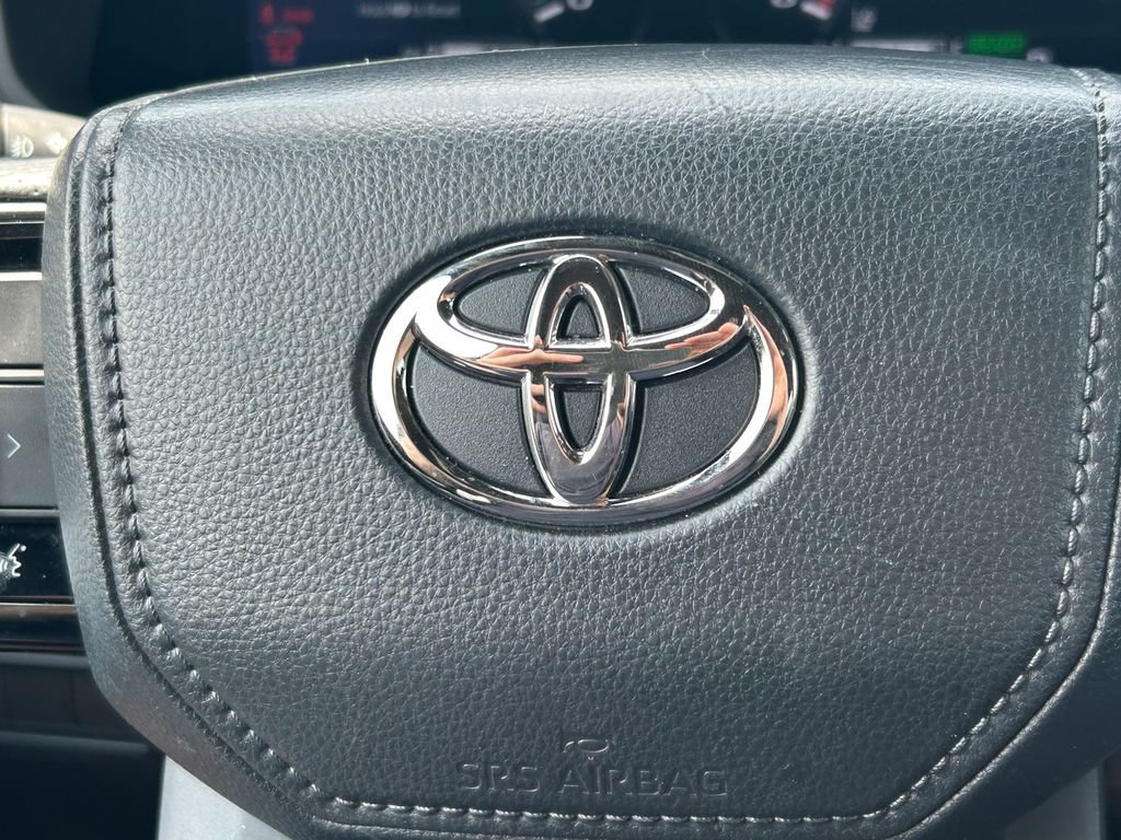 Used 2024 Toyota Sequoia TRD Pro AWD/4WD image 50