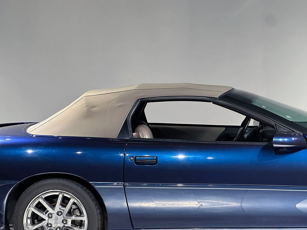 Used 2002 Chevrolet Camaro Z28 w/ SS Performance/Appearance Pkg RWD image 89