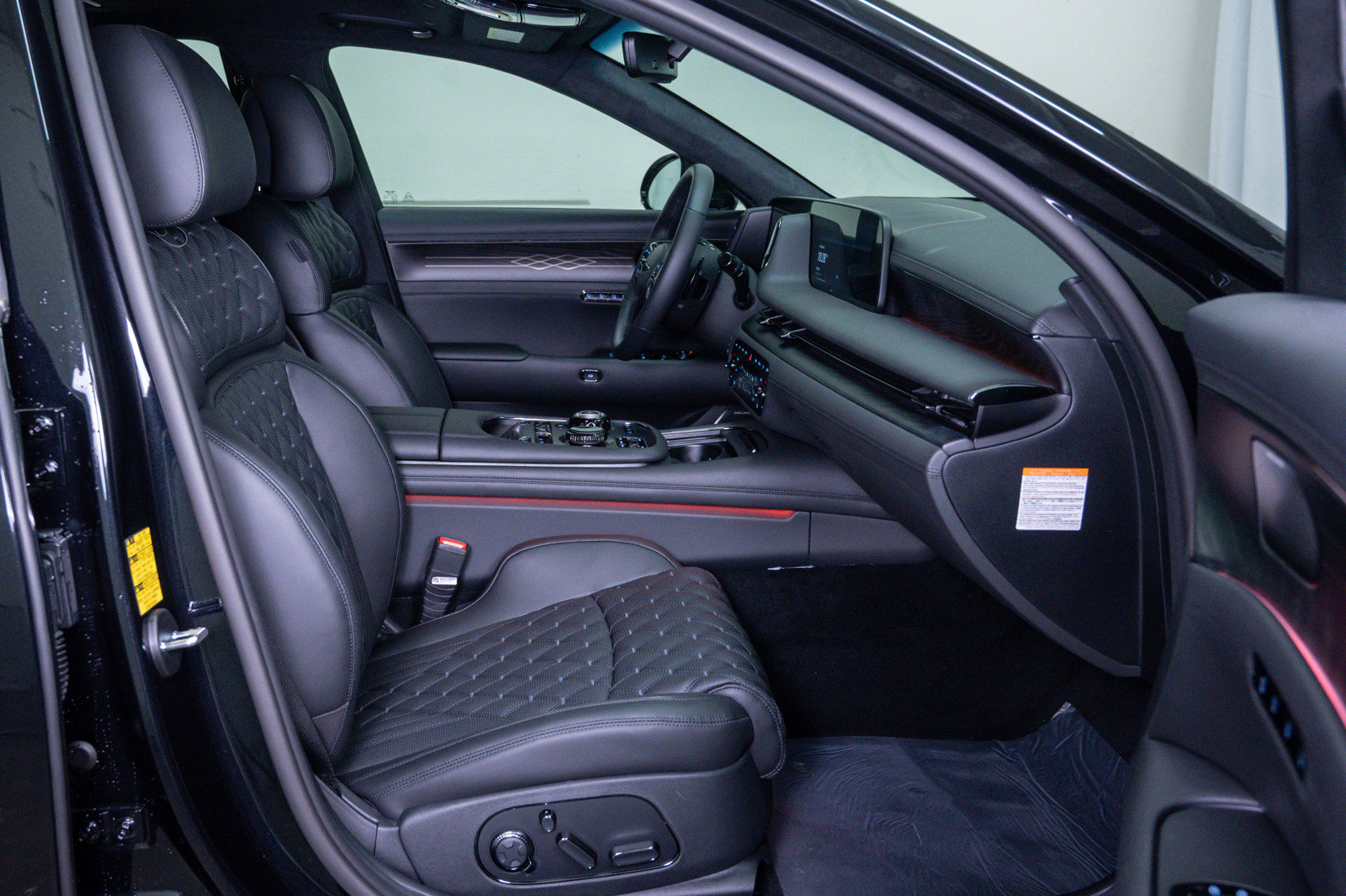 New 2026 Genesis G90 3.5T Prestige image 10