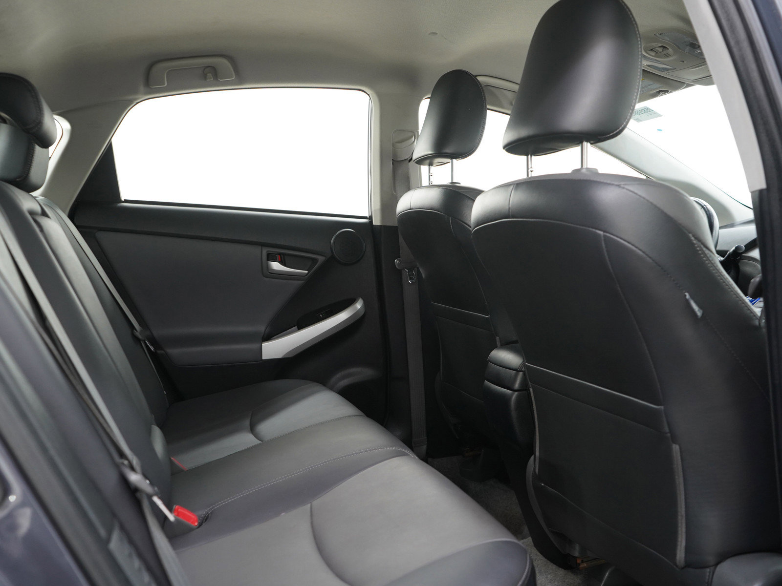 Used 2013 Toyota Prius Four FWD image 12