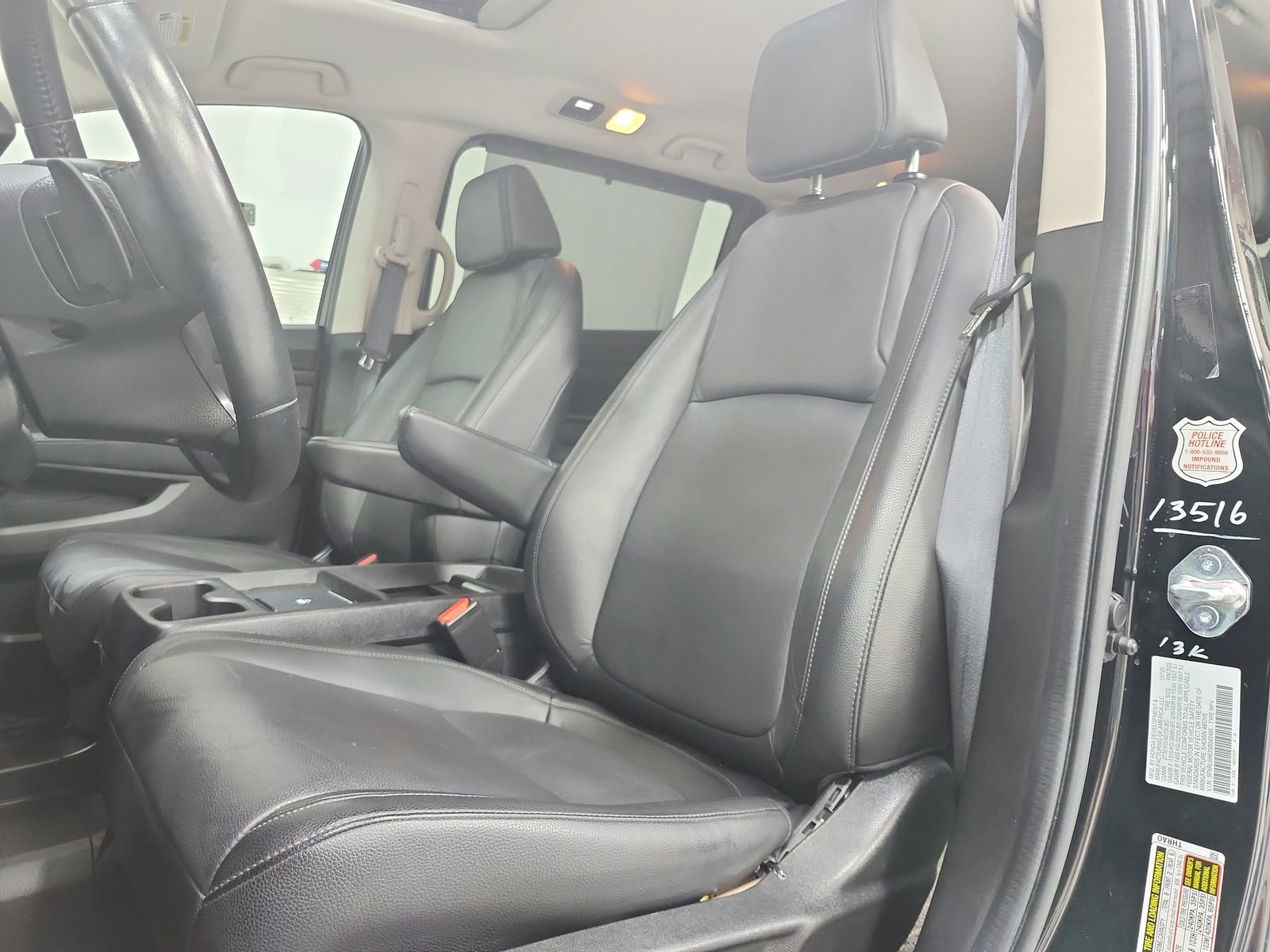 Used 2025 Honda Odyssey EX-L image 10
