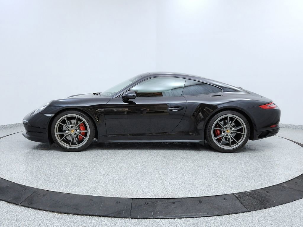 Used 2017 Porsche 911 Carrera 4S image 2
