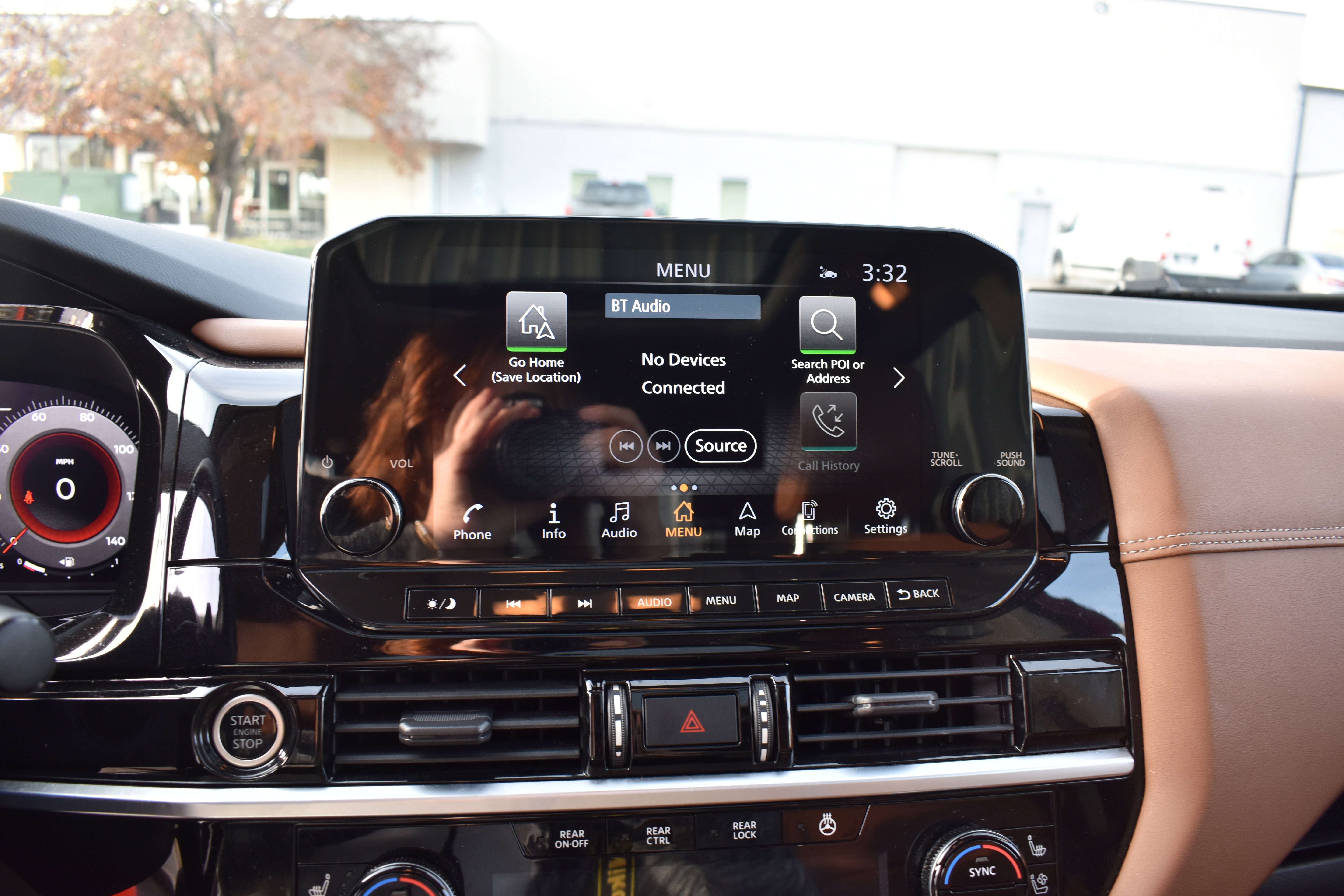 Used 2022 Nissan Pathfinder Platinum w/ Cargo Package image 23