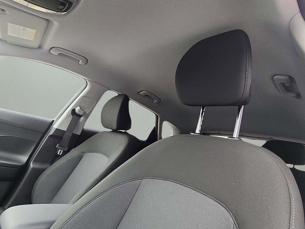 New 2026 Hyundai Kona SEL Sport AWD/4WD image 18