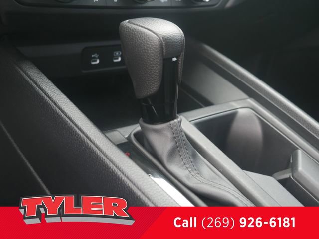 Certified 2023 Honda Accord EX image 32