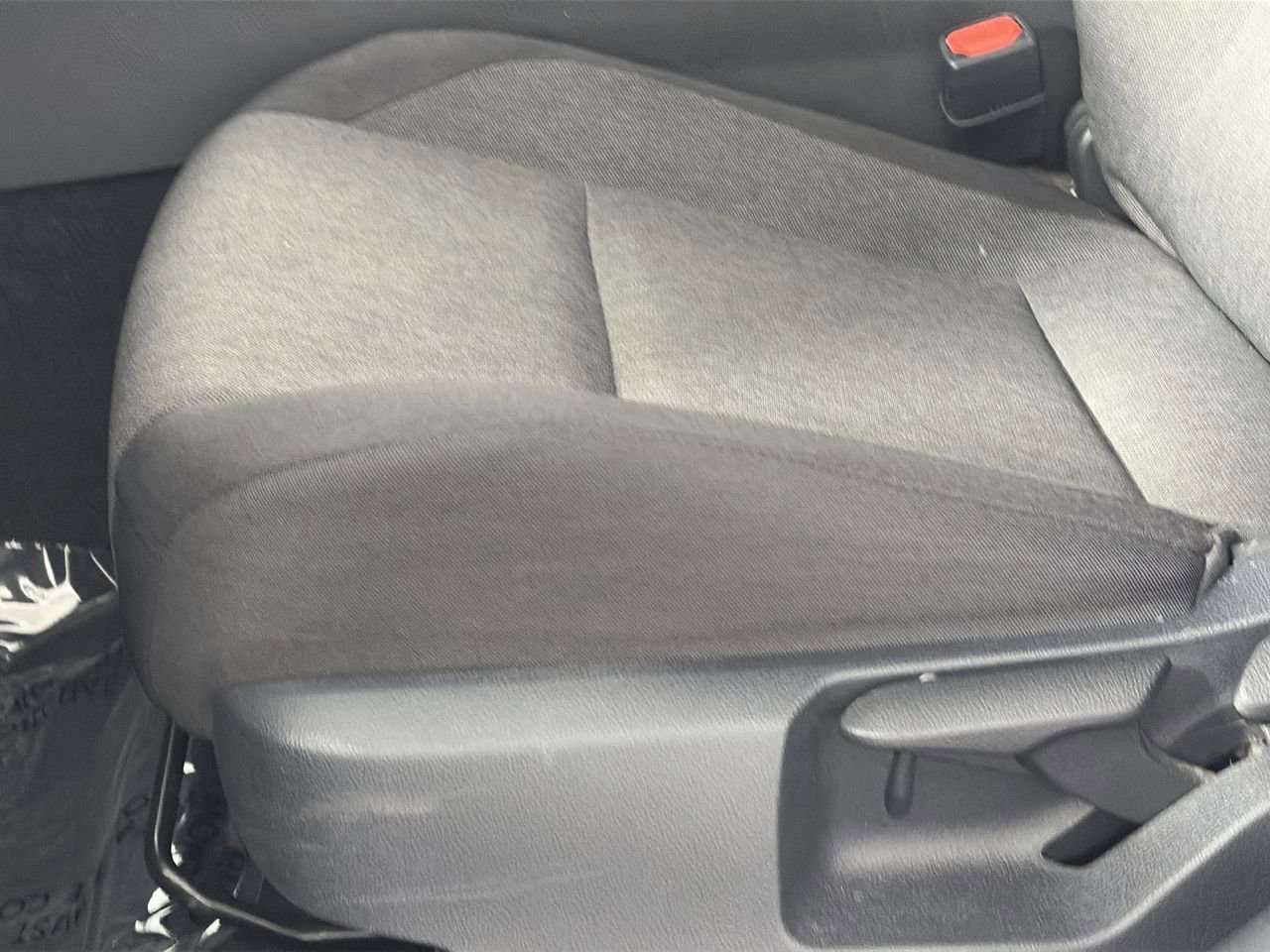 Used 2025 Toyota Camry LE FWD image 18
