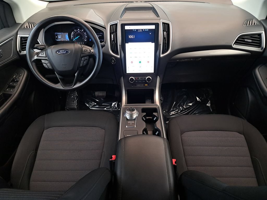 Certified 2024 Ford Edge SE w/ Black Appearance Package AWD/4WD image 13