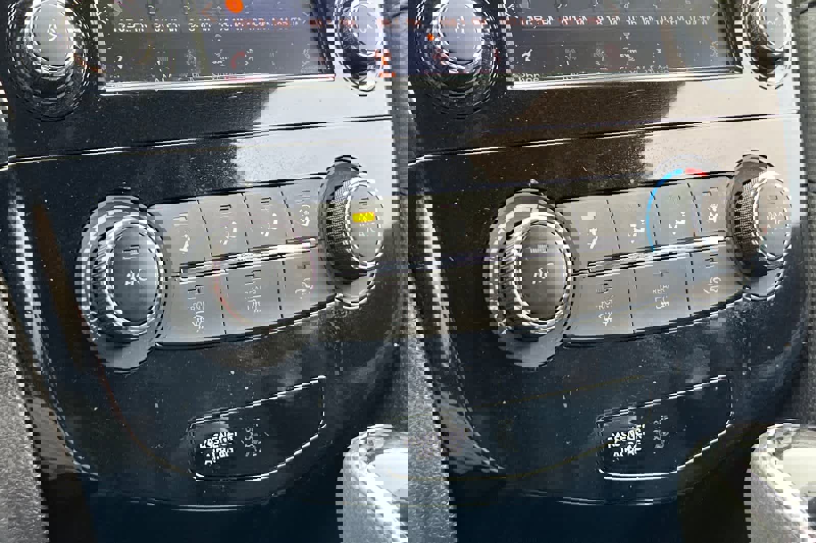 Used 2018 Nissan Rogue S image 21