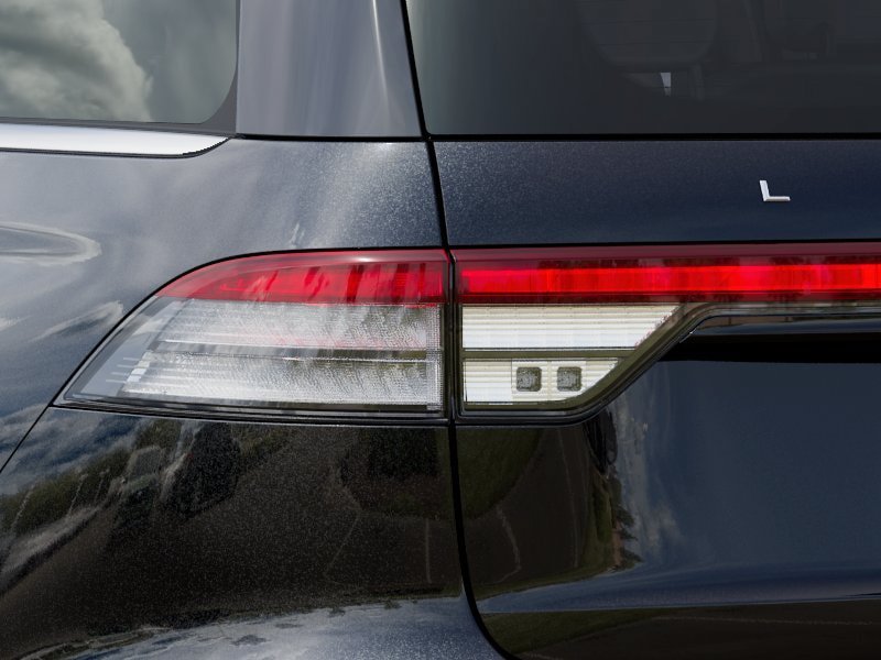 New 2027 Lincoln Aviator AWD image 21