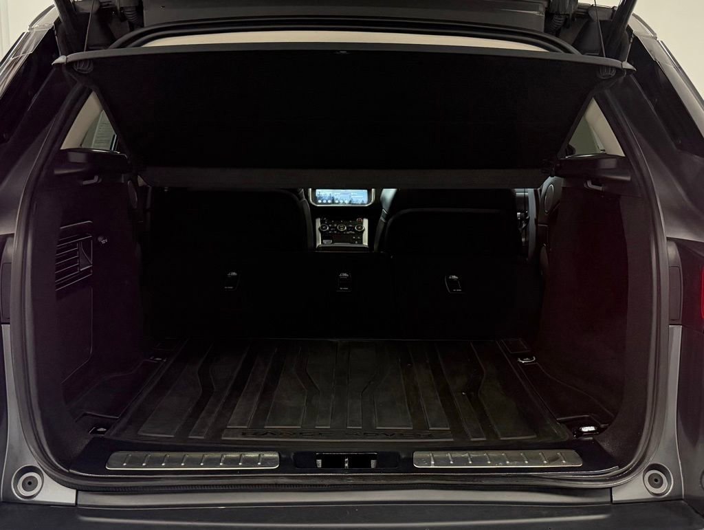 Used 2017 Land Rover Range Rover Evoque HSE AWD/4WD image 29