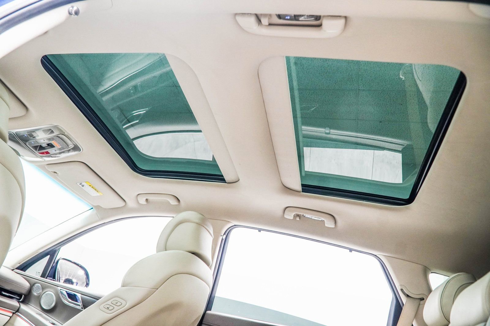 Used 2023 Genesis GV80 2.5T w/ Advanced Package image 43