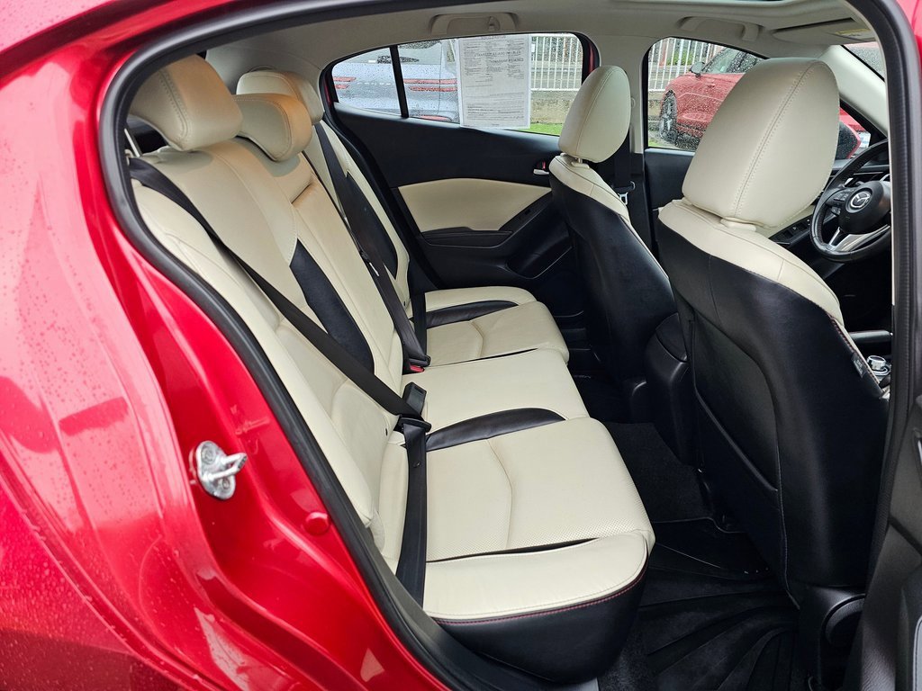 Used 2014 MAZDA MAZDA3 s Grand Touring image 27