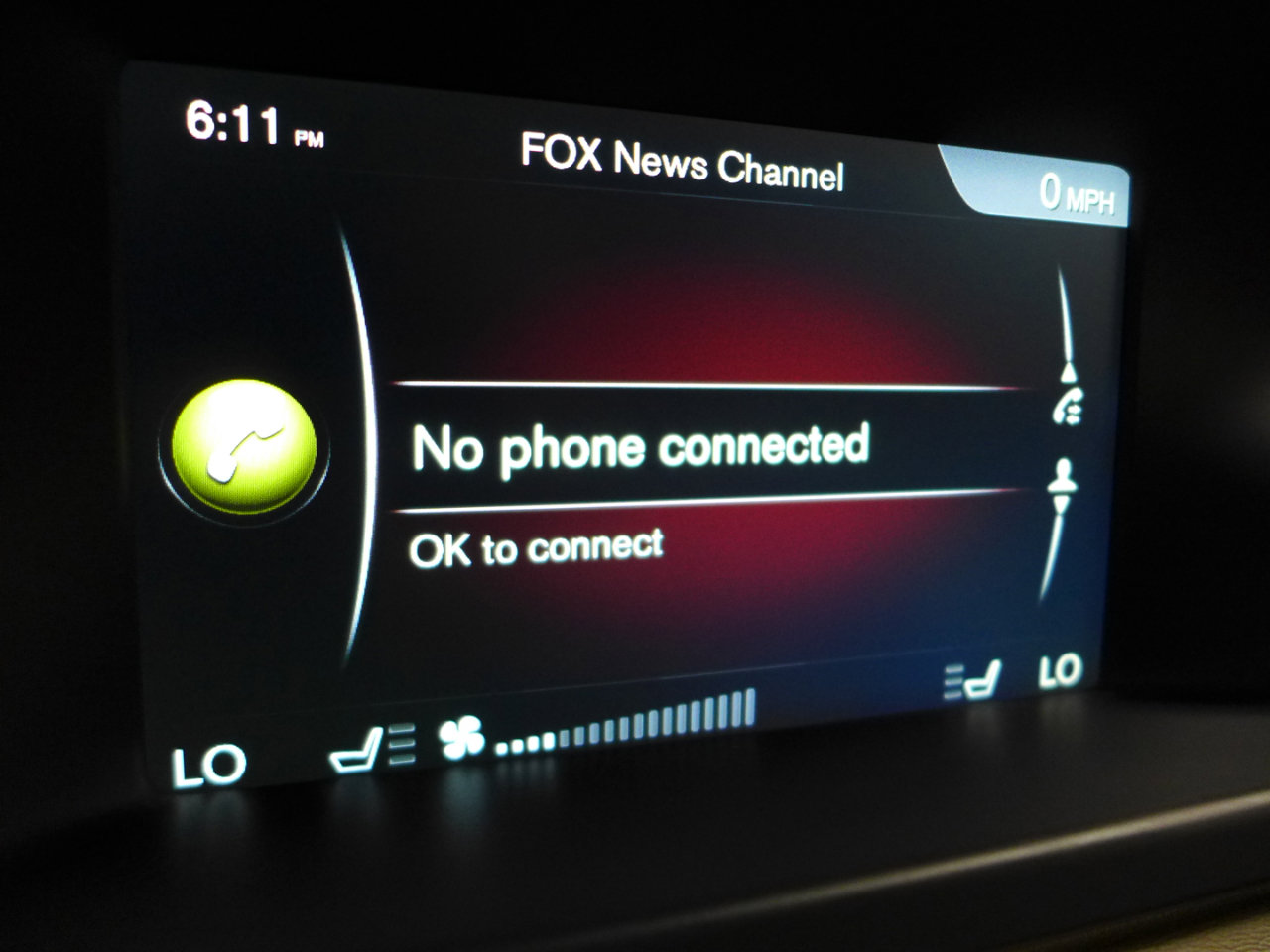 Used 2016 Volvo XC70 T5 Platinum w/ Protection Package image 26