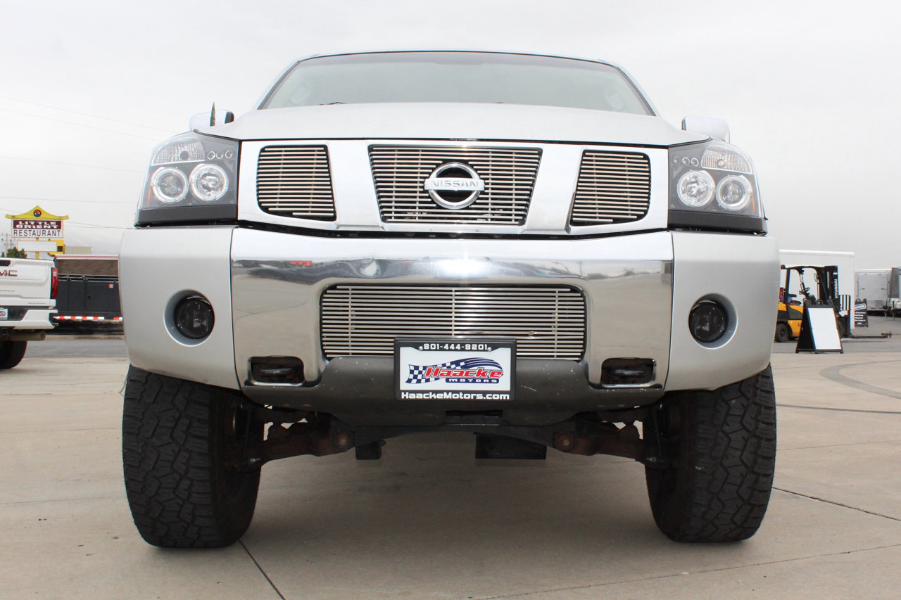 Used 2006 Nissan Titan LE w/ (R02) LE Off-Road Pkg image 9