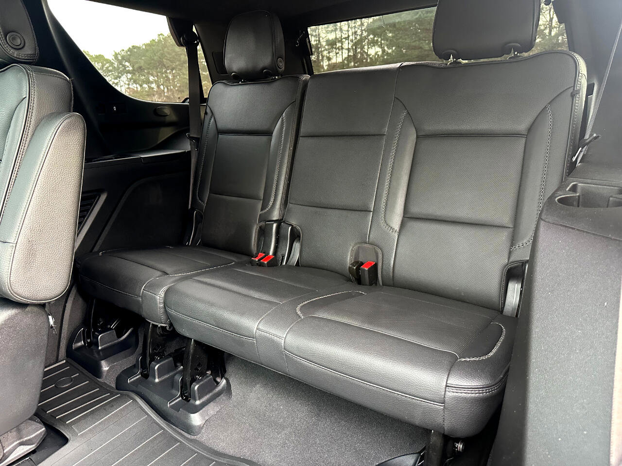 Used 2023 GMC Yukon Denali w/ Denali Reserve Package image 25