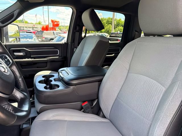 Used 2024 RAM 2500 Big Horn AWD/4WD image 23
