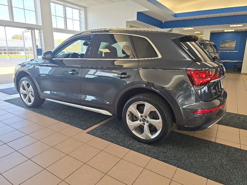 Used 2021 Audi Q5 2.0T Premium Plus AWD/4WD image 4