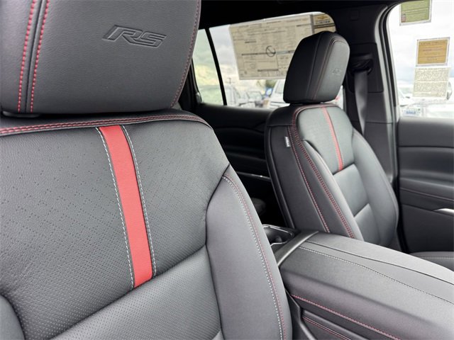 New 2026 Chevrolet Traverse RS w/ LPO, Floor Liner Package image 8