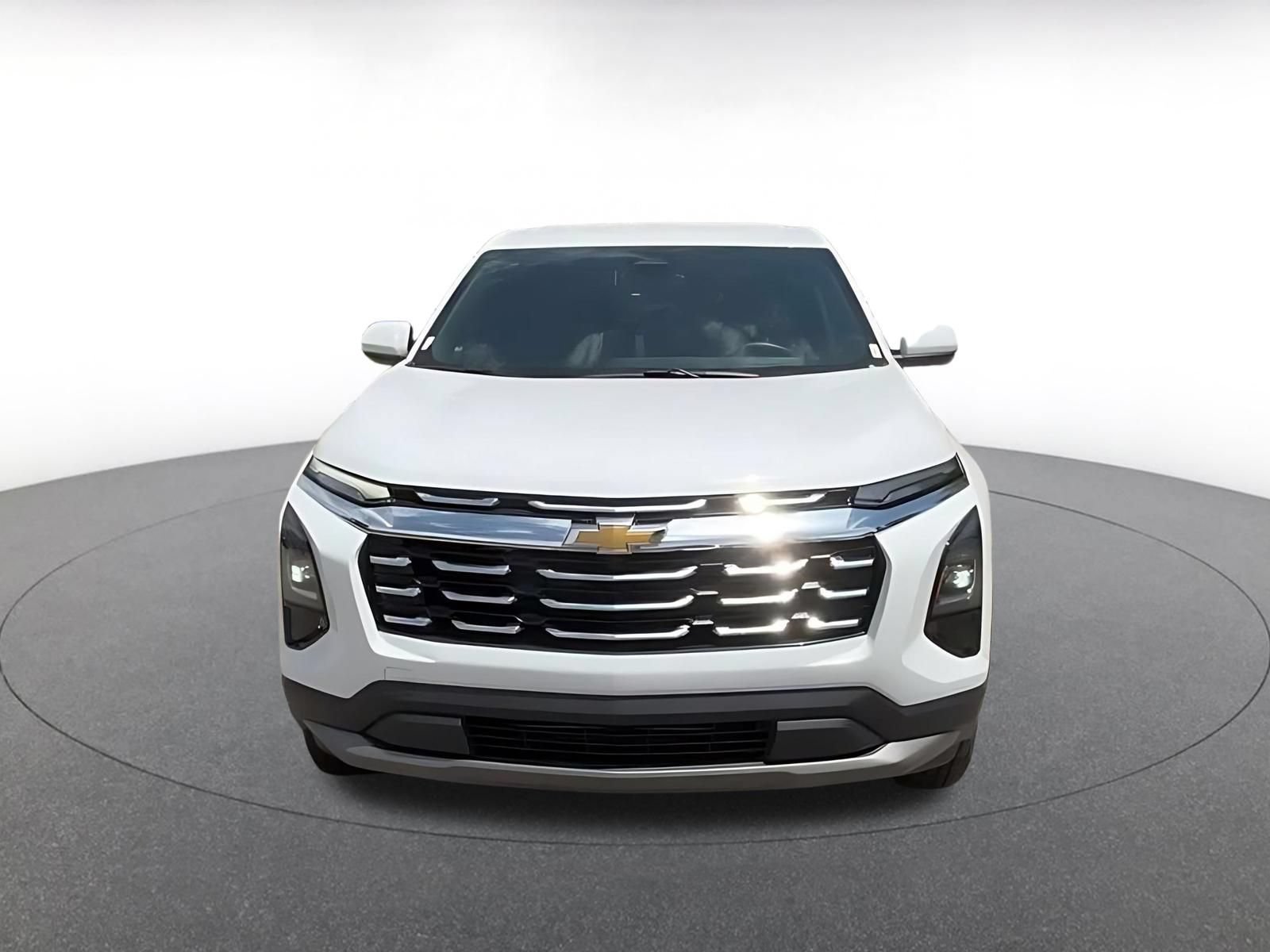 Used 2025 Chevrolet Equinox LT FWD image 4