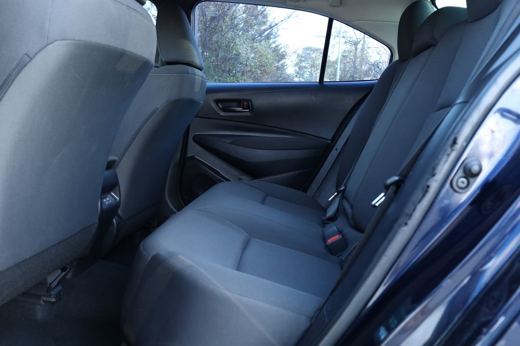 Used 2024 Toyota Corolla LE image 9