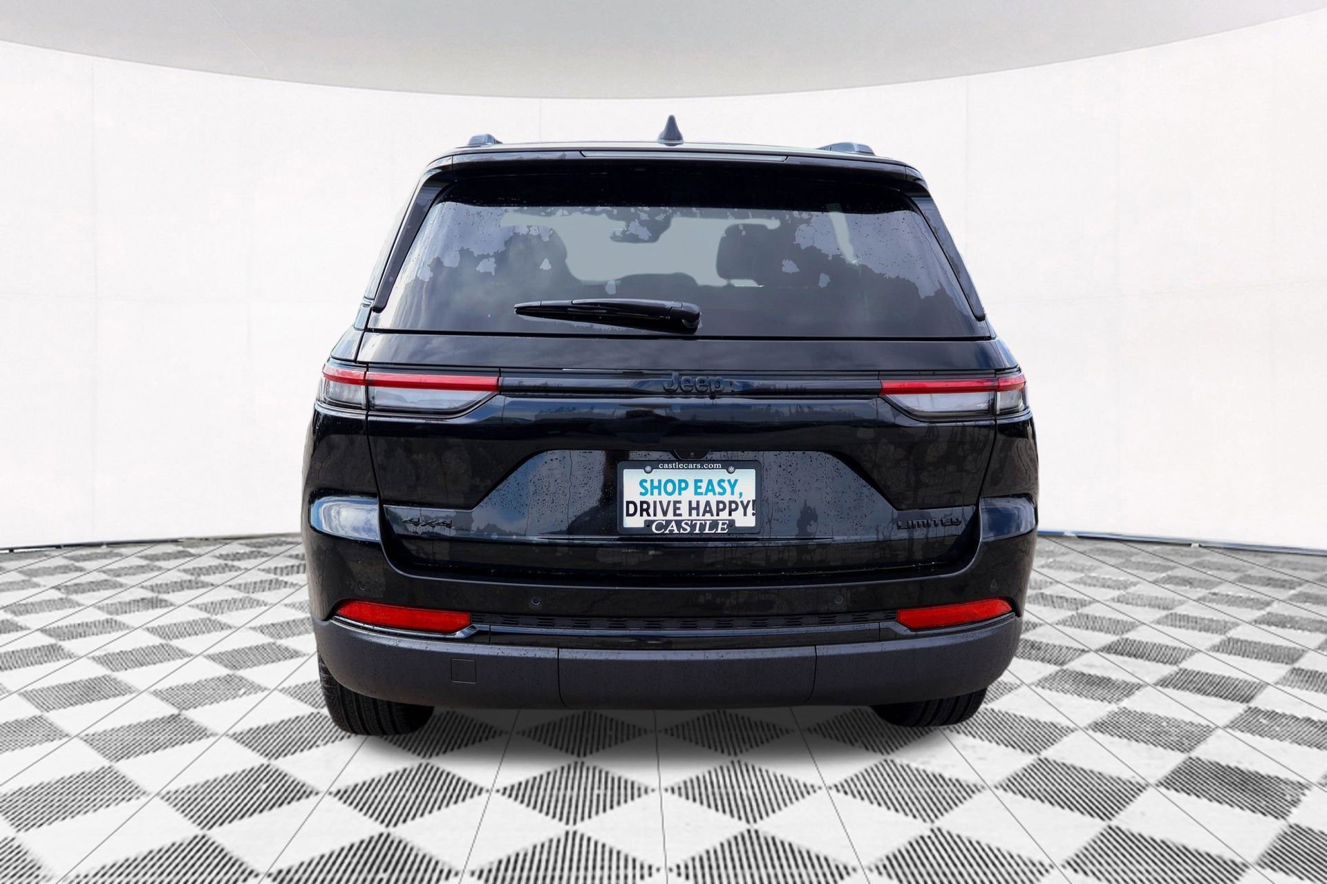 New 2025 Jeep Grand Cherokee Limited w/ Black Appearance Package image 13