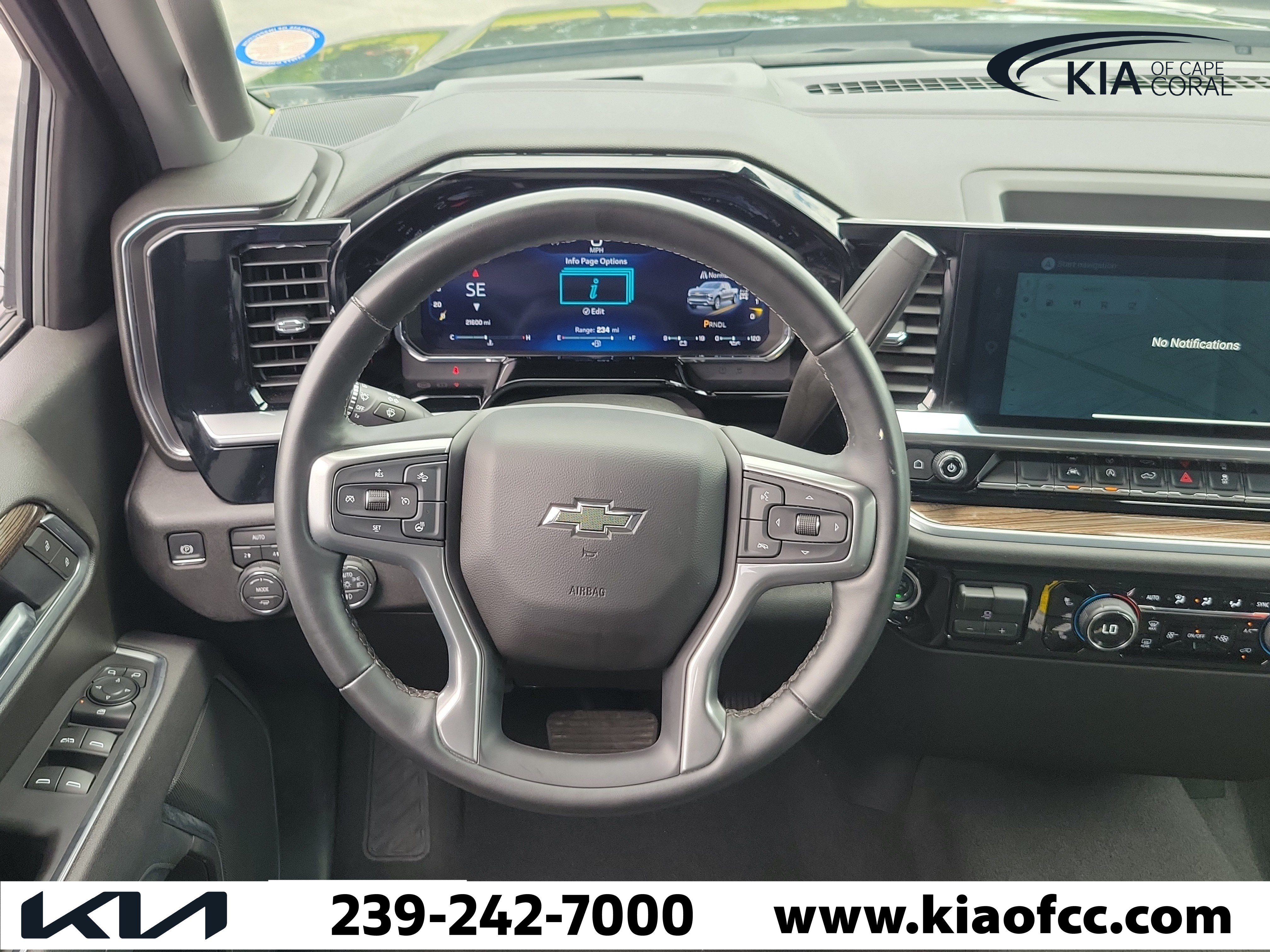 Used 2026 Chevrolet Silverado 1500 RST AWD/4WD image 16