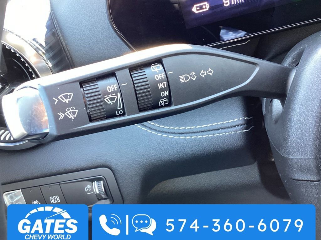 Used 2025 Chevrolet Blazer EV LT image 27