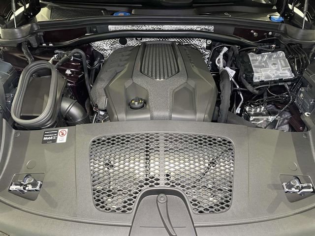 New 2026 Porsche Macan image 24