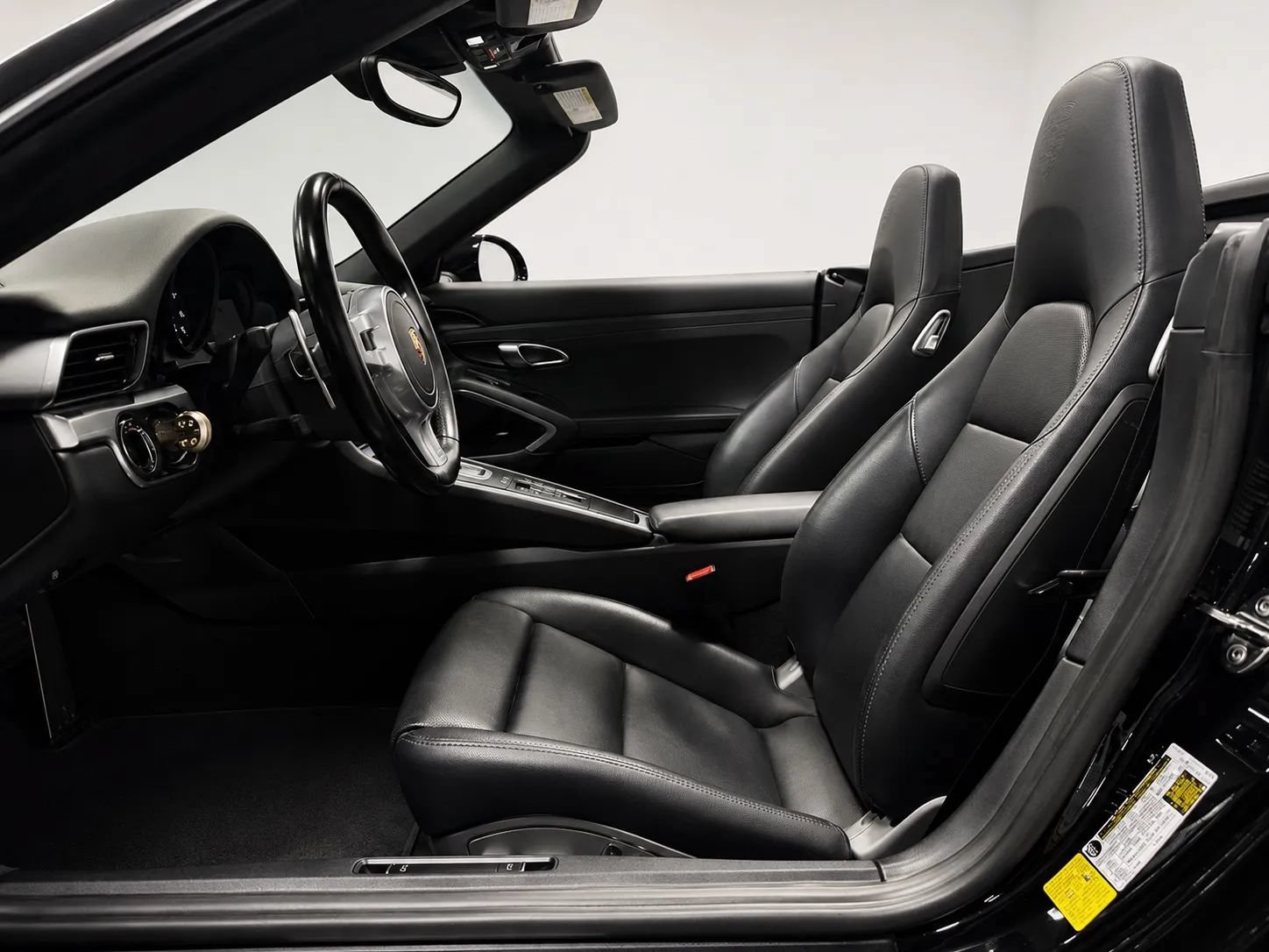 Used 2016 Porsche 911 Carrera image 11