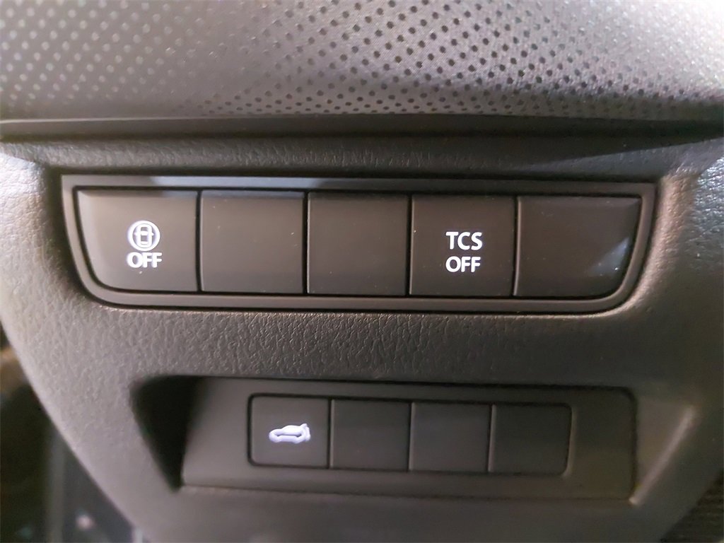 Used 2025 MAZDA CX-50 AWD 2.5 S w/ Weather Package image 25