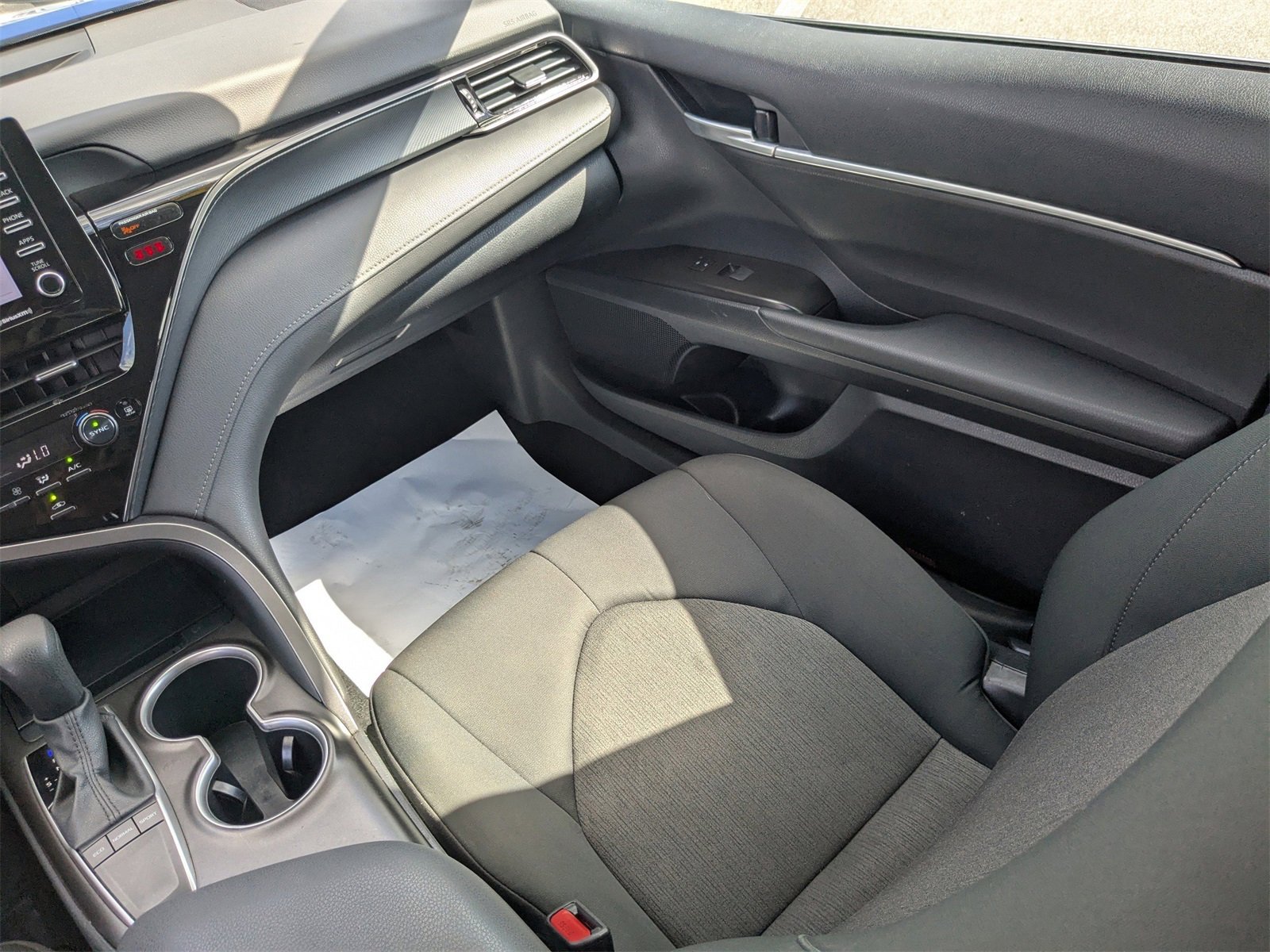 Used 2024 Toyota Camry LE image 17